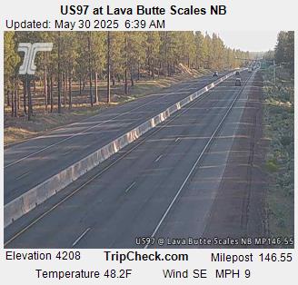 Traffic Cam US 97 at Lava Butte Scales NB